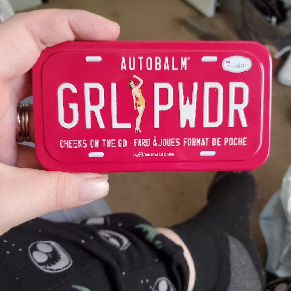 Autobalm GRLPWDR